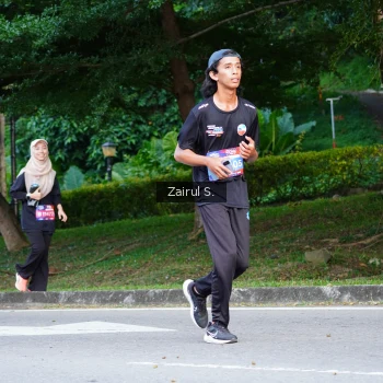 Runner Photo 3643995