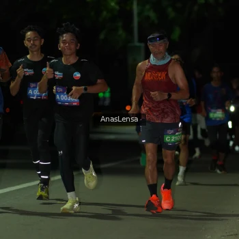 Runner Photo 3644677