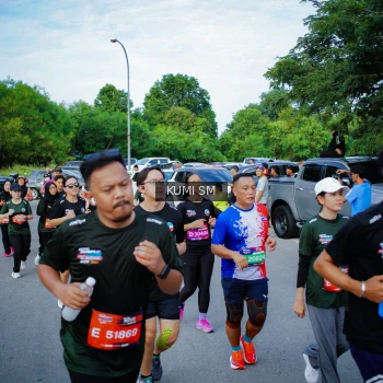 Runner Photo 3644738