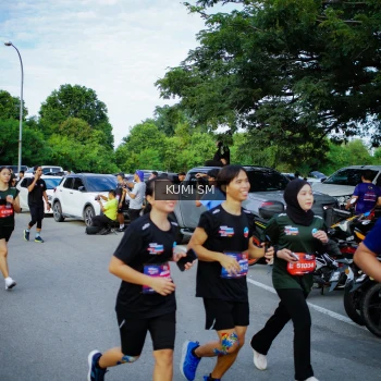 Runner Photo 3644916