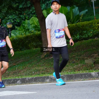 Runner Photo 3645003