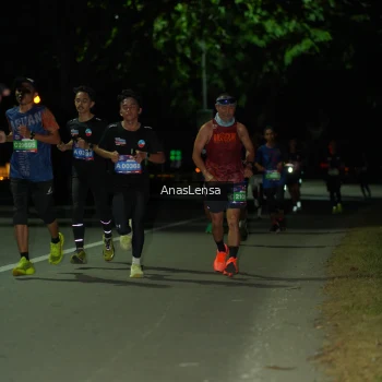 Runner Photo 3645018