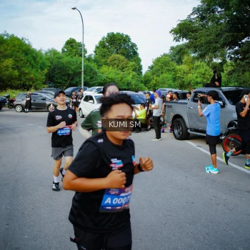 Runner Photo 3645031