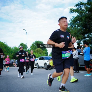 Runner Photo 3645375