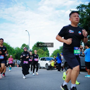 Runner Photo 3645387