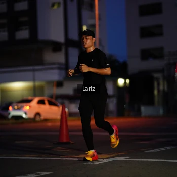 Runner Photo 3645418