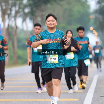 Runner Photo 3645463