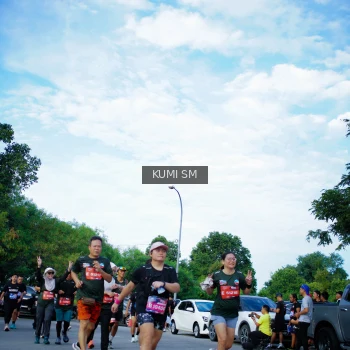 Runner Photo 3645514