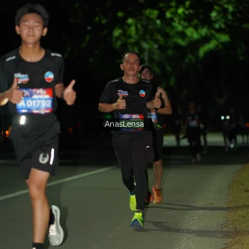 Runner Photo 3645601