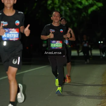 Runner Photo 3645606