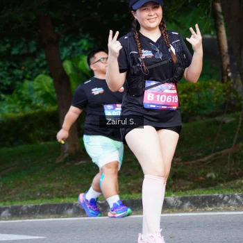 Runner Photo 3645615