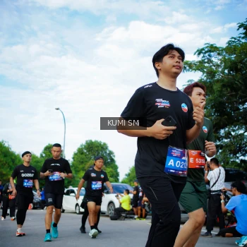 Runner Photo 3645679