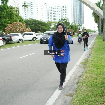 Runner Photo 3645690