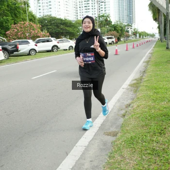 Runner Photo 3645746