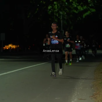 Runner Photo 3645753