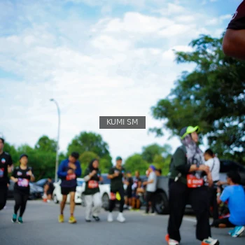 Runner Photo 3645795