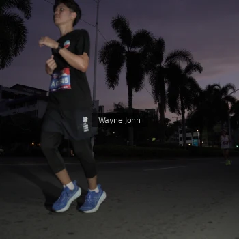 Runner Photo 3645797
