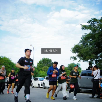Runner Photo 3645848