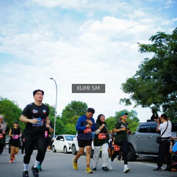 Runner Photo 3645853