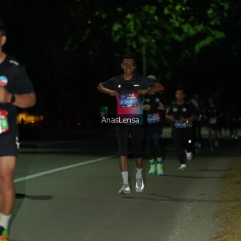 Runner Photo 3645874