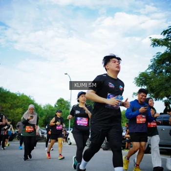 Runner Photo 3645903