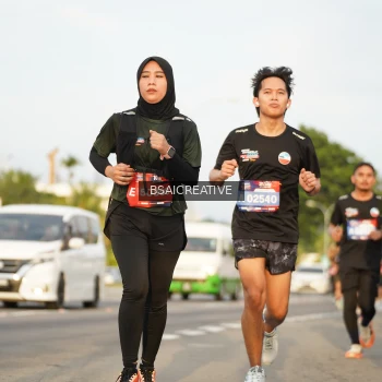 Runner Photo 3646042