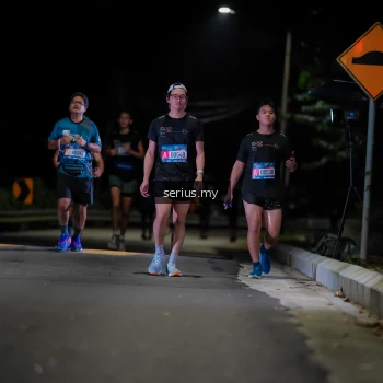 Runner Photo 3646046