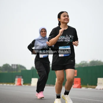 Runner Photo 3646071