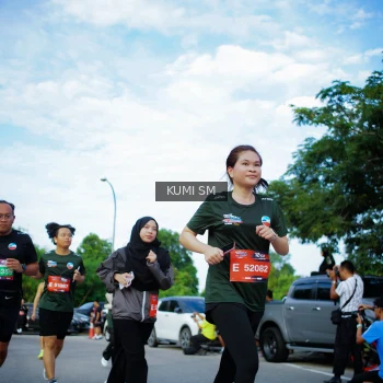 Runner Photo 3646095