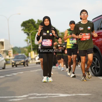 Runner Photo 3646170