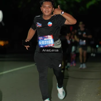 Runner Photo 3646173