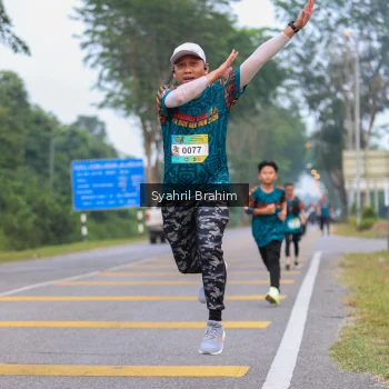 Runner Photo 3646193