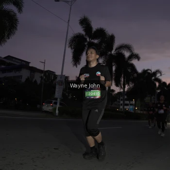Runner Photo 3646216