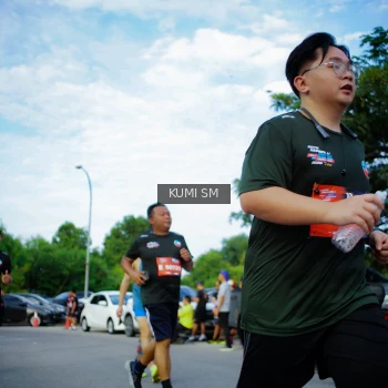 Runner Photo 3646237