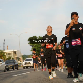 Runner Photo 3646245