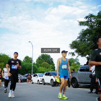 Runner Photo 3646278