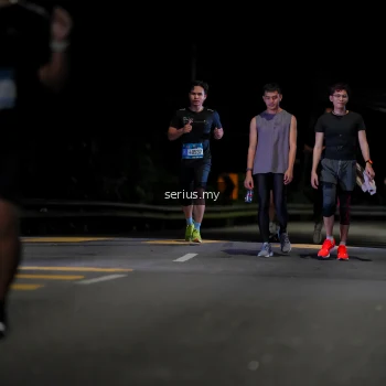 Runner Photo 3646392