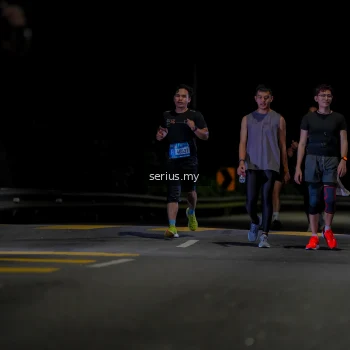 Runner Photo 3646404