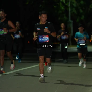 Runner Photo 3646418