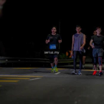 Runner Photo 3646422