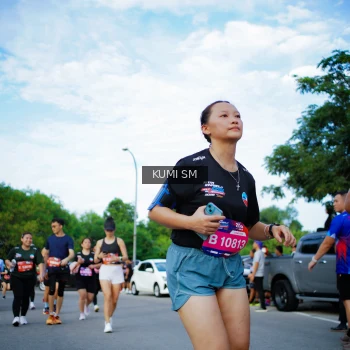 Runner Photo 3646496