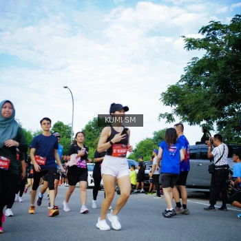 Runner Photo 3646549