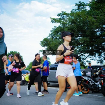 Runner Photo 3646584