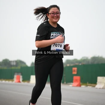 Runner Photo 3646598