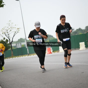 Runner Photo 3646638