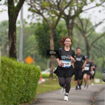 Runner Photo 3646640