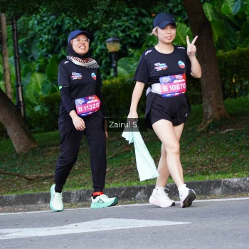 Runner Photo 3646665