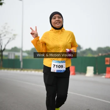 Runner Photo 3646680