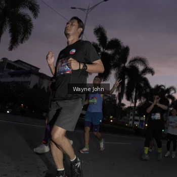 Runner Photo 3646710