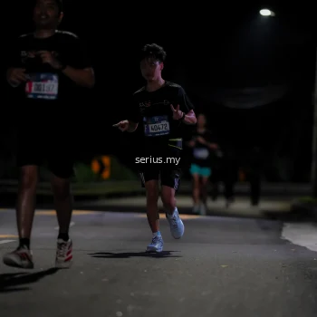 Runner Photo 3646713